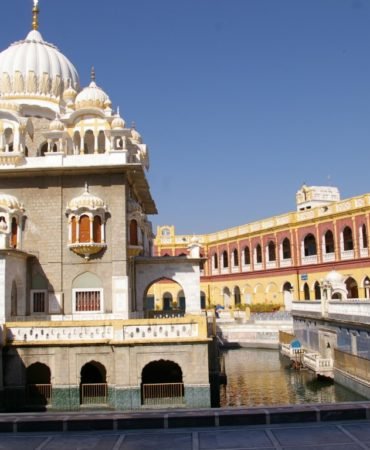 Sikh Yatra: A Sacred Pilgrimage of Gurdwaras