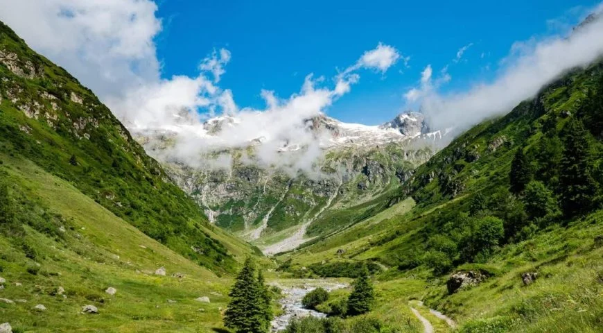 Neelam-Valley-Kashmir-870x480