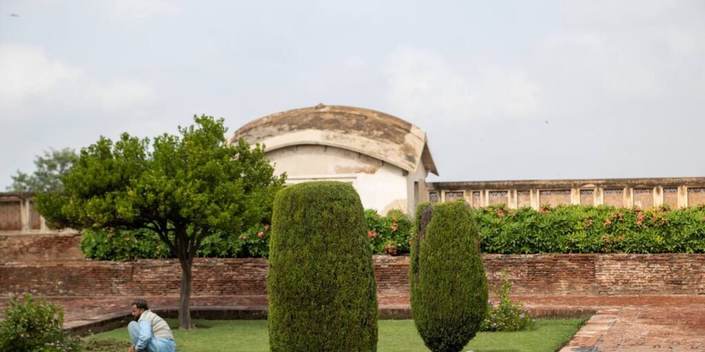 Lahore is in the best places to visit with family in Pakistan